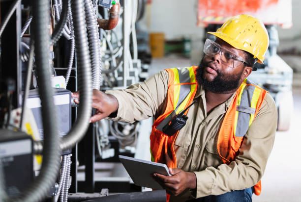 Best Licensed Electrician  in Spurgeon, TN
